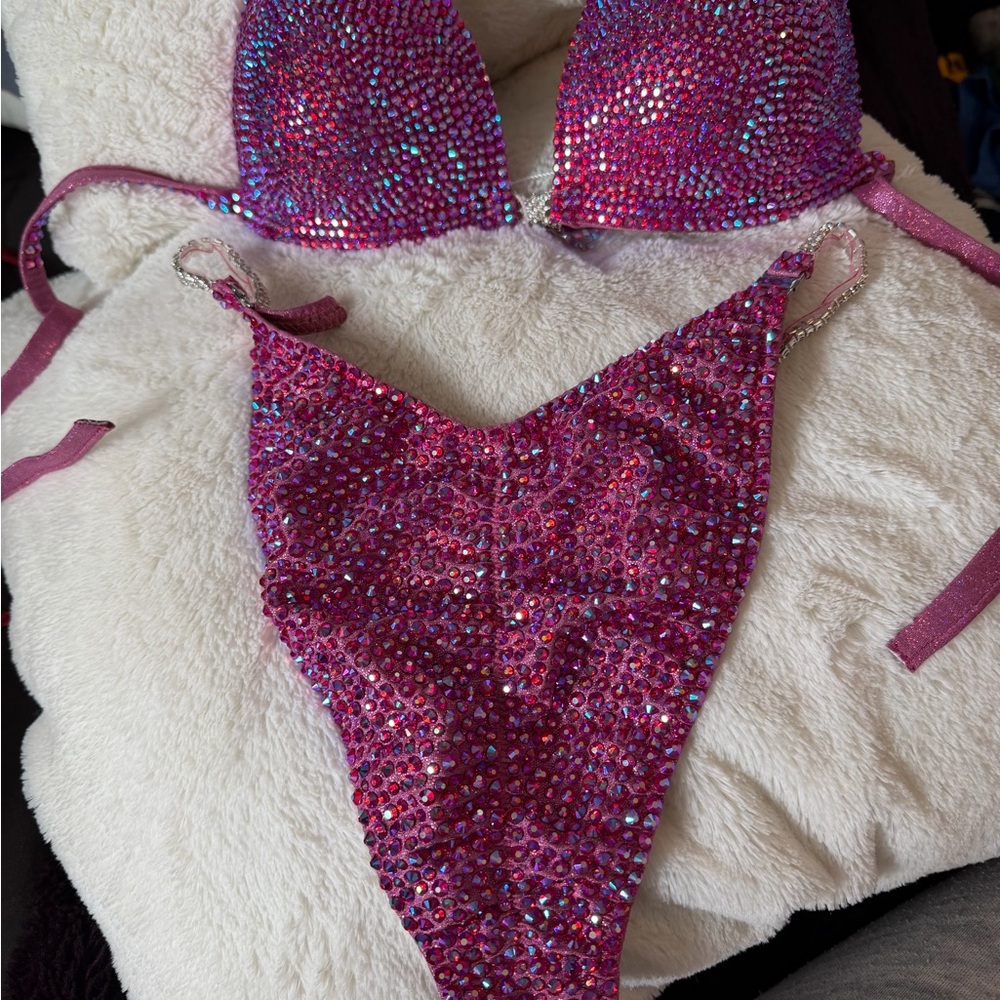 Rhinestone Embellished Pink Bikini Set - Picture 5 of 6